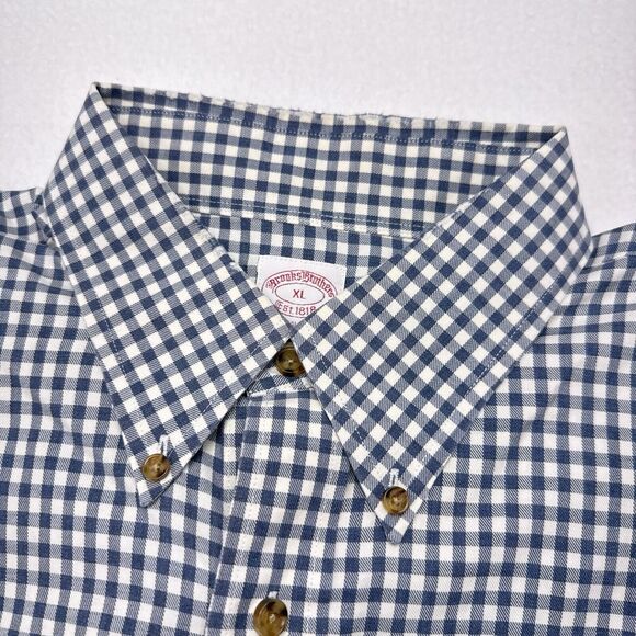 Brooks Brothers Button Down Shirt Men’s Size XL Blue Checks Career Casual - Picture 4 of 10